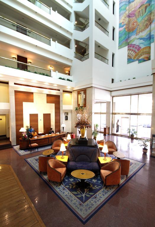 Hotel Sagar Plaza City Centre Pune Exterior photo