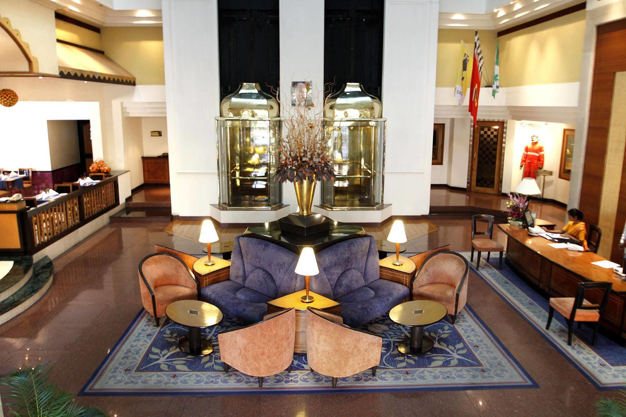 Hotel Sagar Plaza City Centre Pune Interior photo